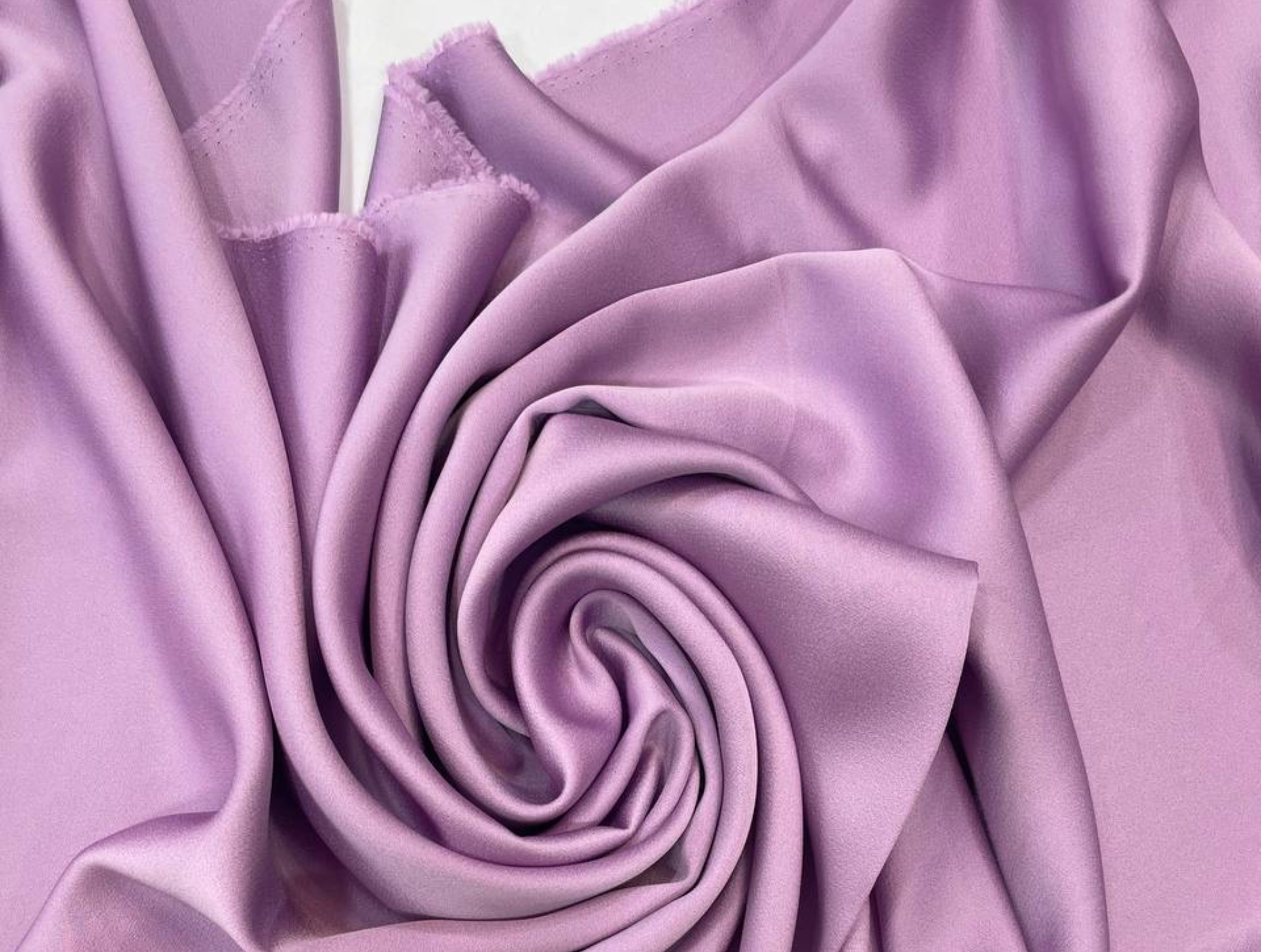 LAVENDER VISCOSE CREPE CADY FABRIC